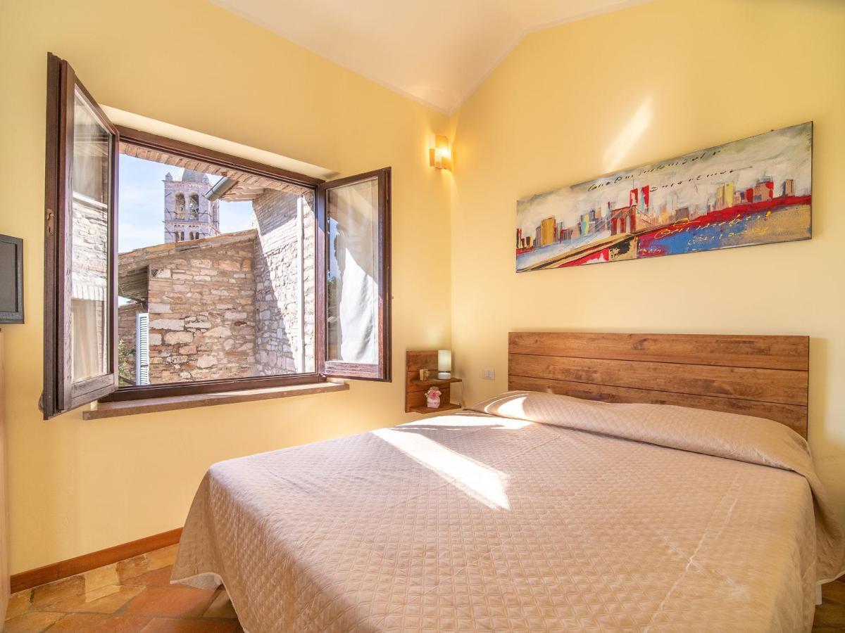 Terrazza Santa Chiara Hotel Assisi Eksteriør billede